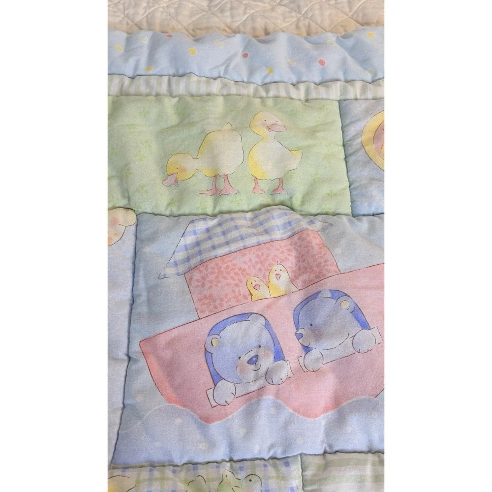 Vintage Baby Quilt Noah's Ark Animals Pastel Crib Quilt 40 x 30